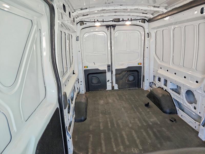 49070986 :رقم المزاد ، 1FTBR1C89SKA56970 vin ، 2025 Ford Transit مزاد بيع