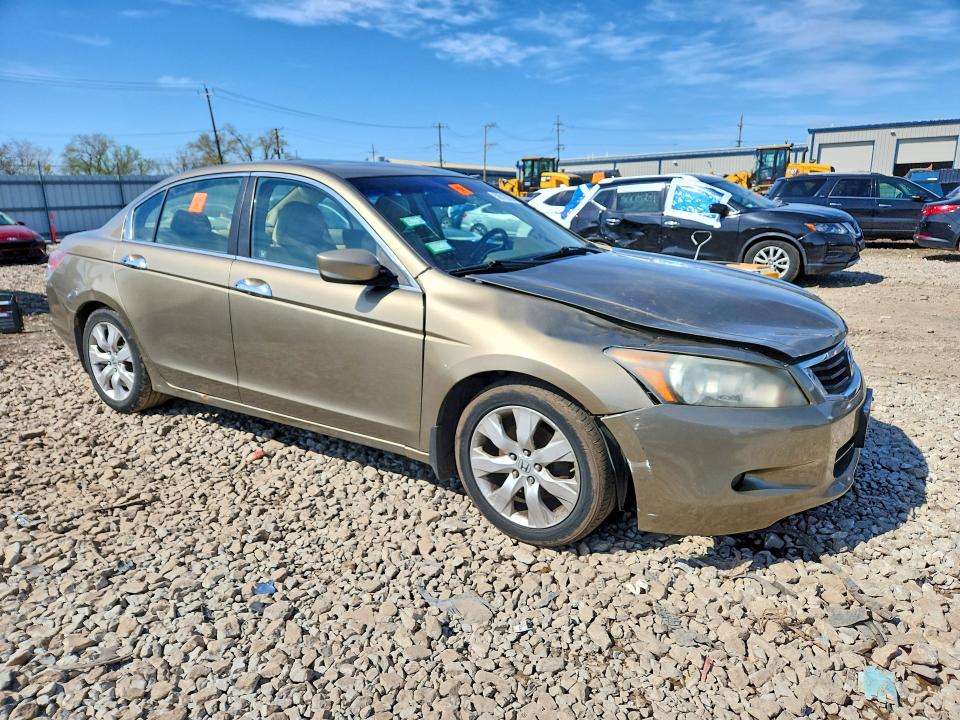 50518836 :رقم المزاد ، 1HGCP36828A054186 vin ، 2008 Honda Accord مزاد بيع