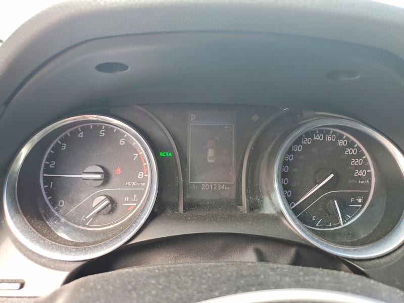 49676856 :رقم المزاد ، 4T1J11AK2LU865262 vin ، 2020 Toyota Camry مزاد بيع
