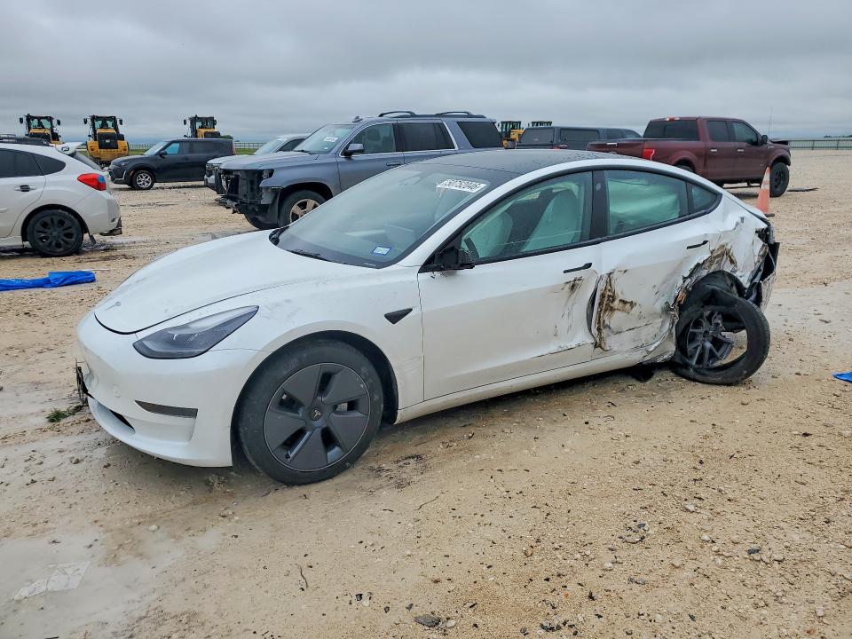 50752046 :رقم المزاد ، 5YJ3E1EA0PF659228 vin ، 2023 Tesla Model 3 مزاد بيع