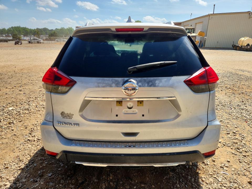 Продажа на аукционе авто 2017 Nissan Rogue, vin: KNMAT2MT8HP518436, номер лота: 51113956