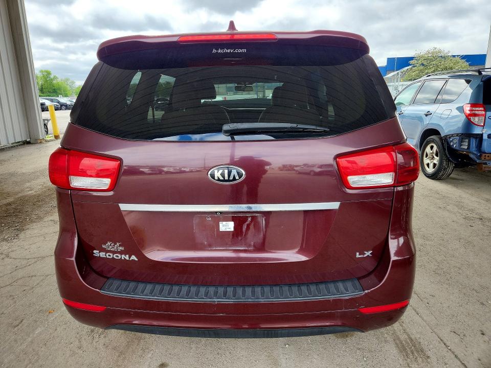 51442316 :رقم المزاد ، KNDMB5C12G6159784 vin ، 2016 Kia Sedona مزاد بيع