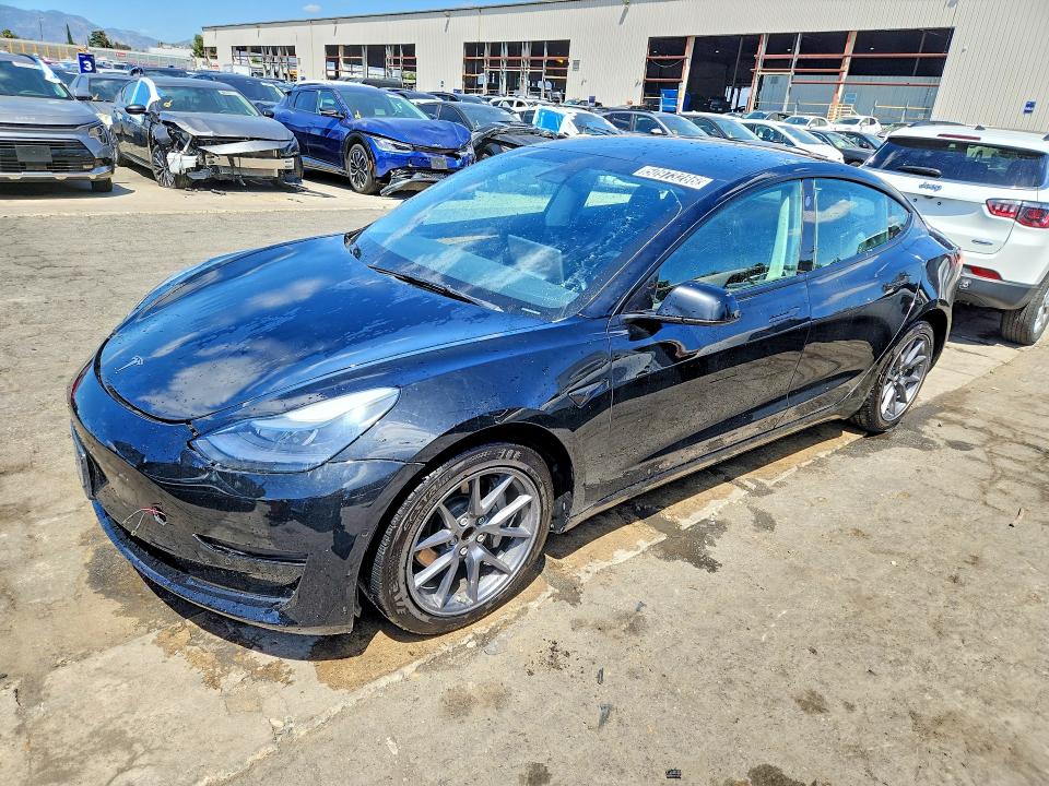 50973286 :رقم المزاد ، 5YJ3E1EA2NF285766 vin ، 2022 Tesla Model 3 مزاد بيع