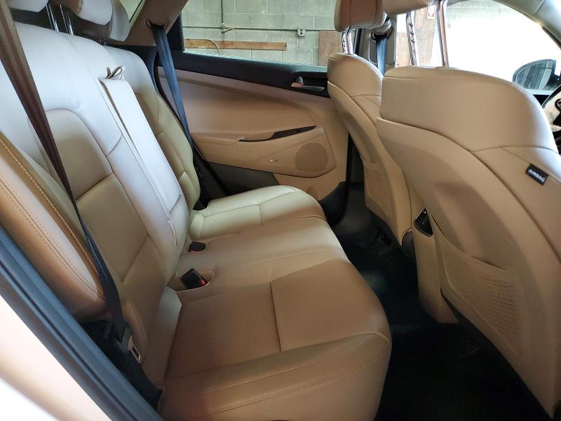 48458476 :رقم المزاد ، KM8J33A44HU420584 vin ، 2017 Hyundai Tucson مزاد بيع