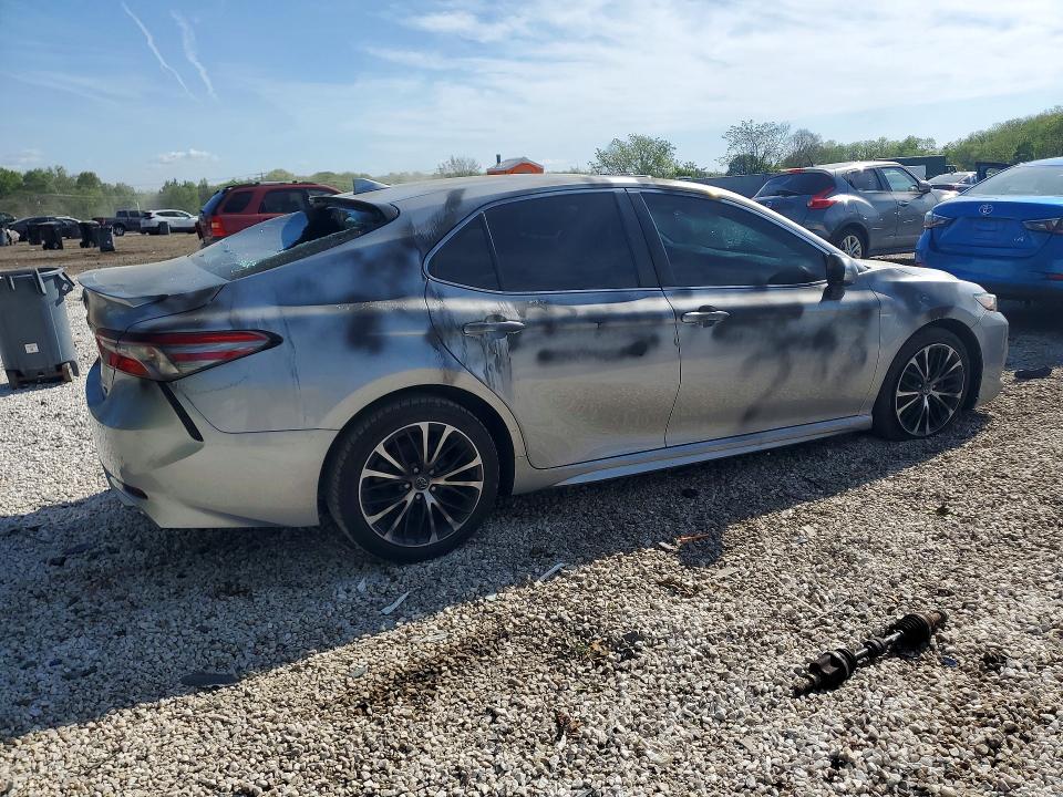 2019 Toyota Camry მანქანა იყიდება აუქციონზე, vin: 4T1B11HK4KU755936, აუქციონის ნომერი: 49586896
