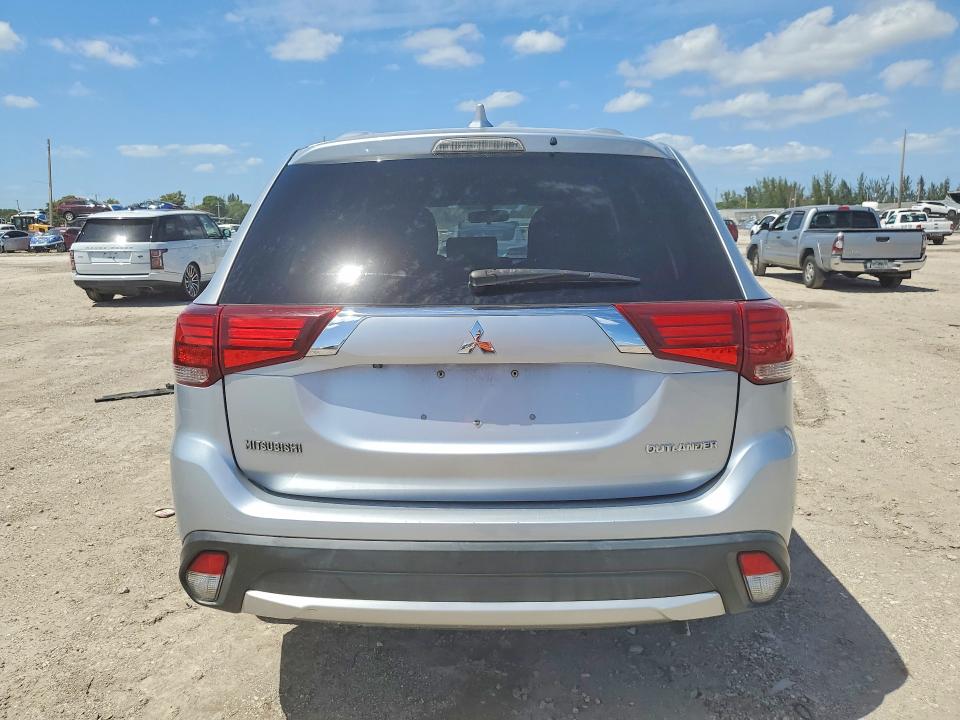 Продаж на аукціоні авто 2017 Mitsubishi Outlander, vin: JA4AZ2A37HZ015370, номер лоту: 50610736