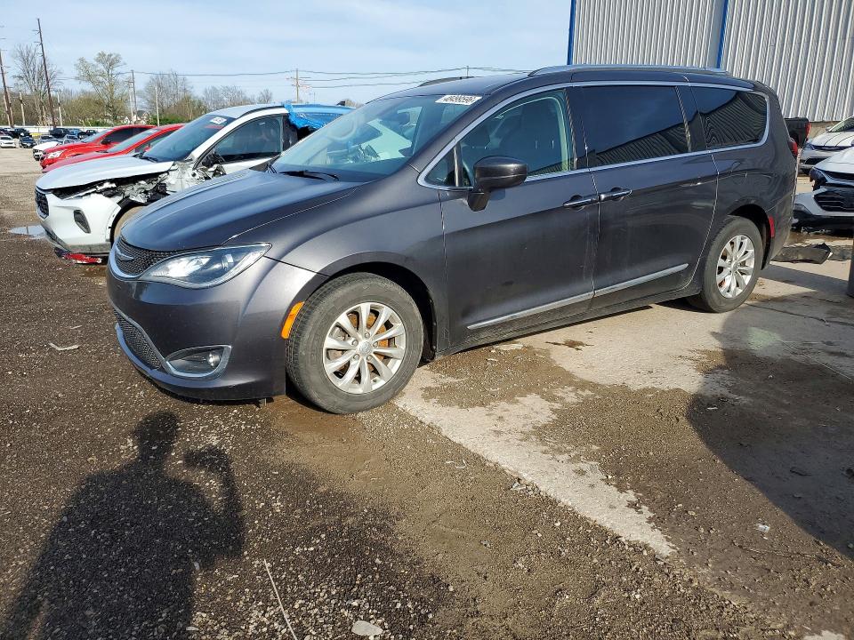 48499596 :رقم المزاد ، 2C4RC1BG4JR110605 vin ، 2018 Chrysler Pacifica مزاد بيع