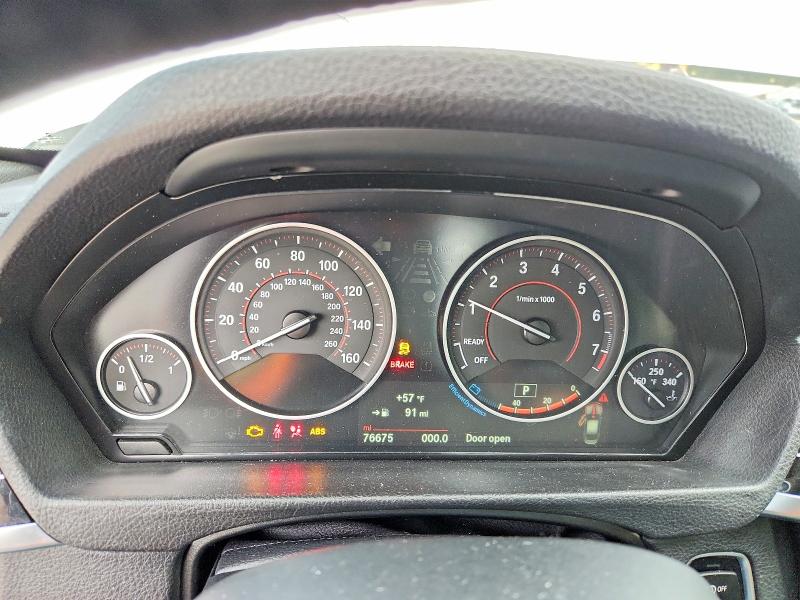 49444516 :رقم المزاد ، WBA8D9G34HNU65436 vin ، 2017 Bmw 330 مزاد بيع