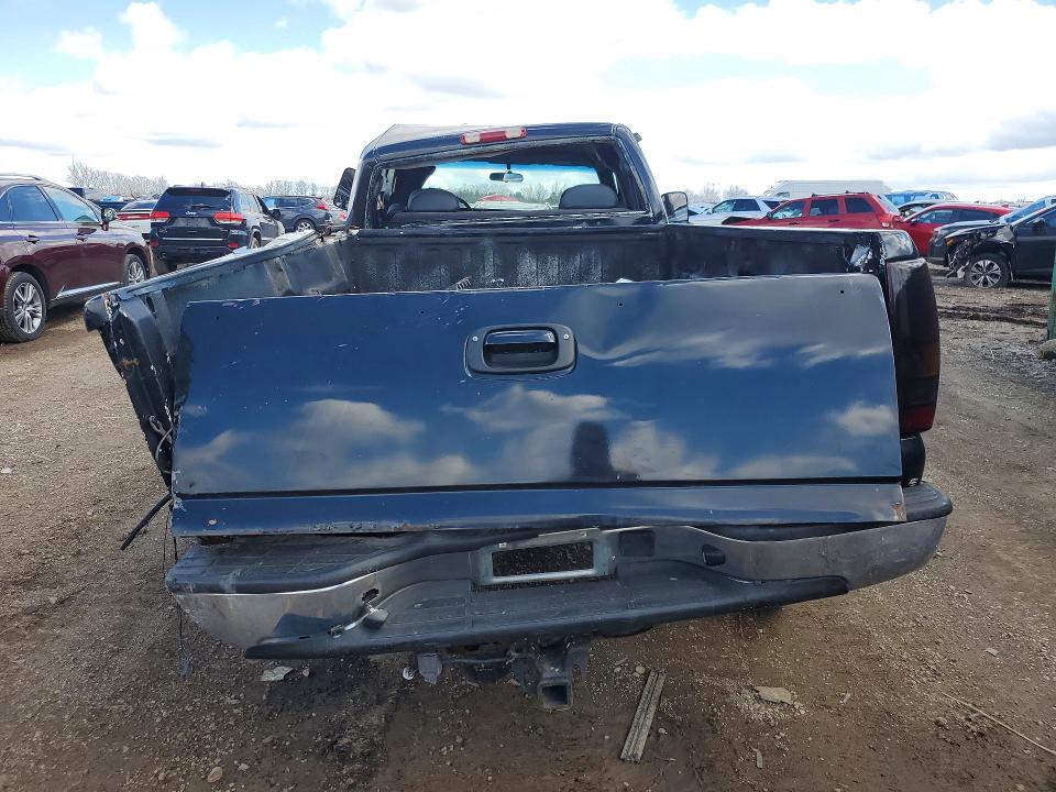 48600396 :رقم المزاد ، 1GCEK19V3YE205637 vin ، 2000 Chevrolet Silverado مزاد بيع