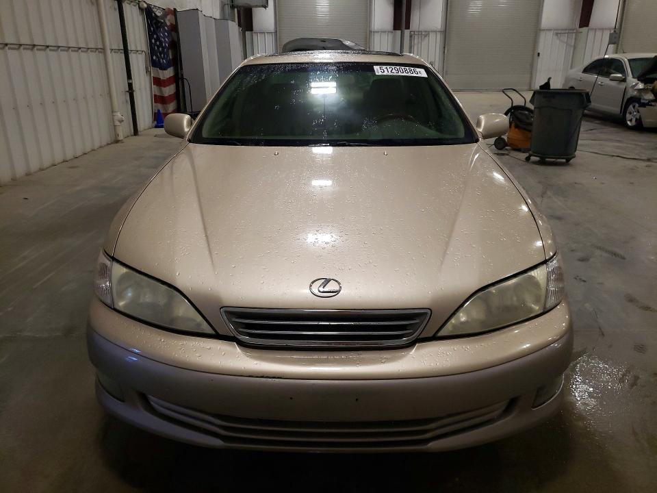 2001 Lexus Es მანქანა იყიდება აუქციონზე, vin: JT8BF28G415111870, აუქციონის ნომერი: 51290886