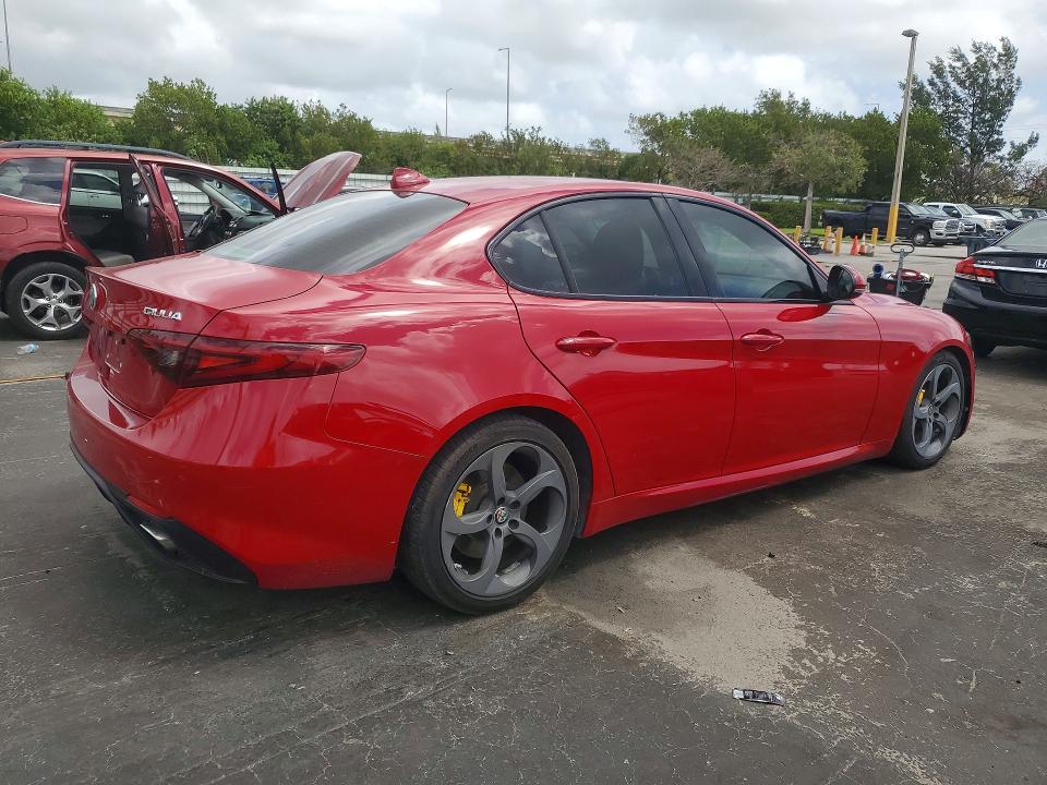 2019 Alfa Romeo Giulia მანქანა იყიდება აუქციონზე, vin: ZARFAMAN4K7599798, აუქციონის ნომერი: 48739696
