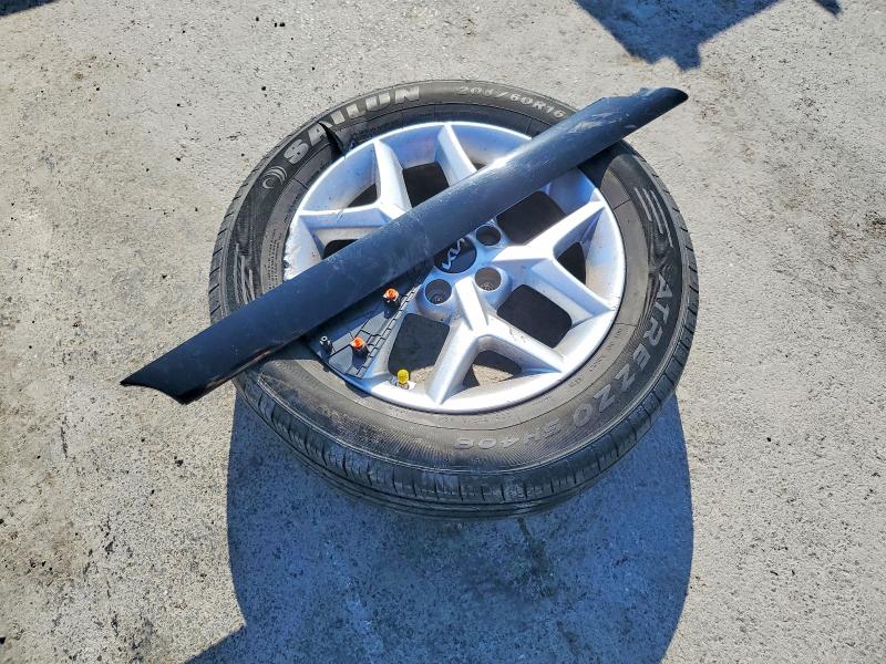 2022 Kia Soul მანქანა იყიდება აუქციონზე, vin: KNDJ23AU9N7822683, აუქციონის ნომერი: 49419766
