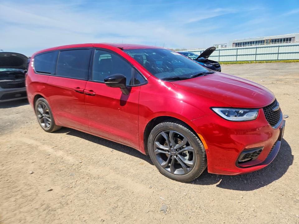 Продажа на аукционе авто 2026 Chrysler Pacifica, vin: 2C4RC1BG4TR181712, номер лота: 51092416