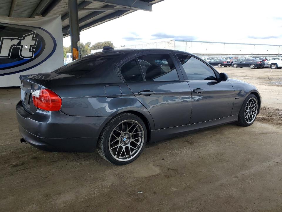50808166 :رقم المزاد ، WBAVB135X6PT08321 vin ، 2006 Bmw 325 مزاد بيع
