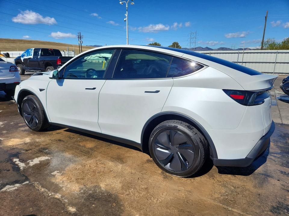 48472446 :رقم المزاد ، 7SAYGDEE4TF573048 vin ، 2026 Tesla Model Y مزاد بيع
