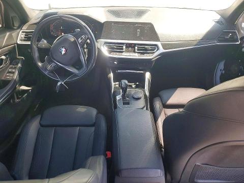48677306 :رقم المزاد ، WBA5R1C55KAJ99257 vin ، 2019 Bmw 330i مزاد بيع