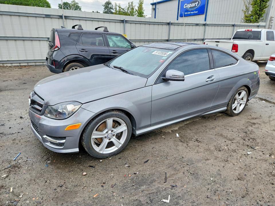 Продажа на аукционе авто 2014 Mercedes-benz C, vin: WDDGJ4HB7EG292484, номер лота: 51122036