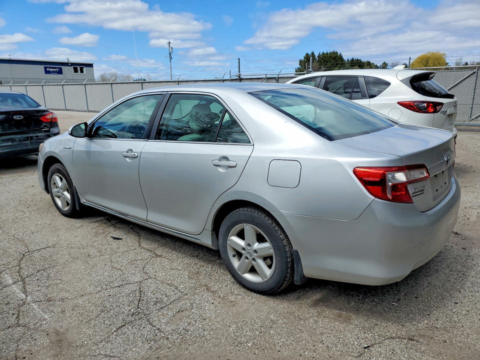 2014 Toyota Camry Hybrid მანქანა იყიდება აუქციონზე, vin: 4T1BD1FK0EU109128, აუქციონის ნომერი: 49712936