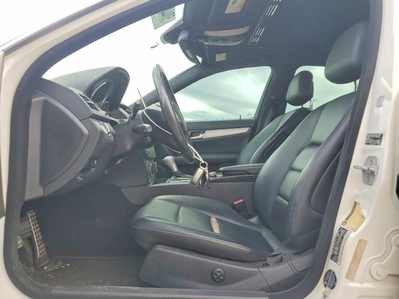50441176 :رقم المزاد ، WDDGF5EB3AA401578 vin ، 2010 Mercedes-benz C مزاد بيع