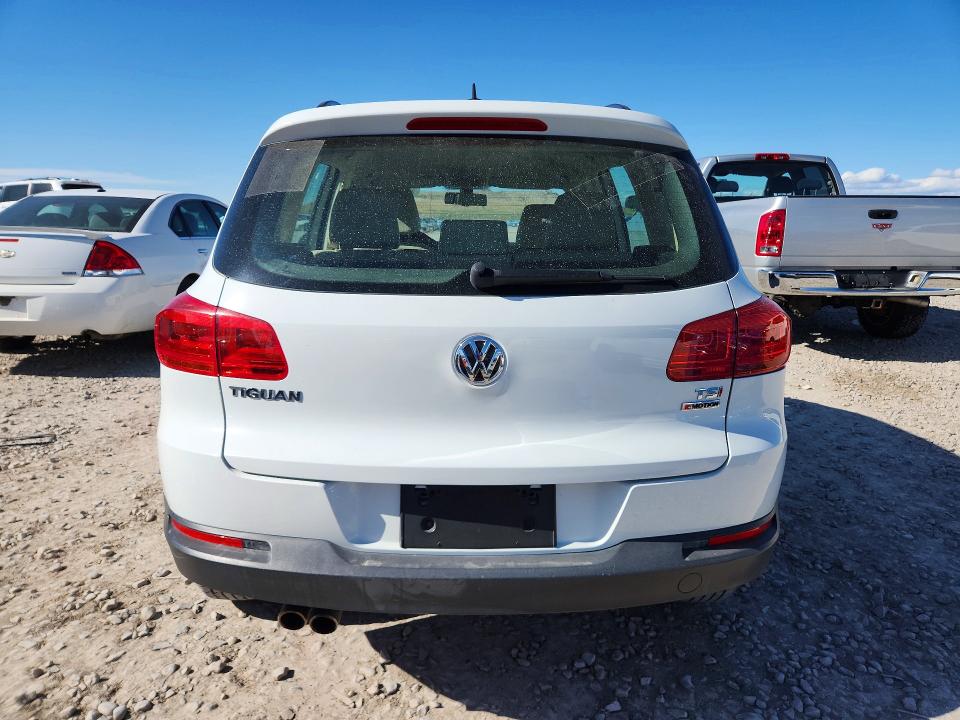Продажа на аукционе авто 2016 Volkswagen Tiguan, vin: WVGBV7AX6GW593915, номер лота: 51291846