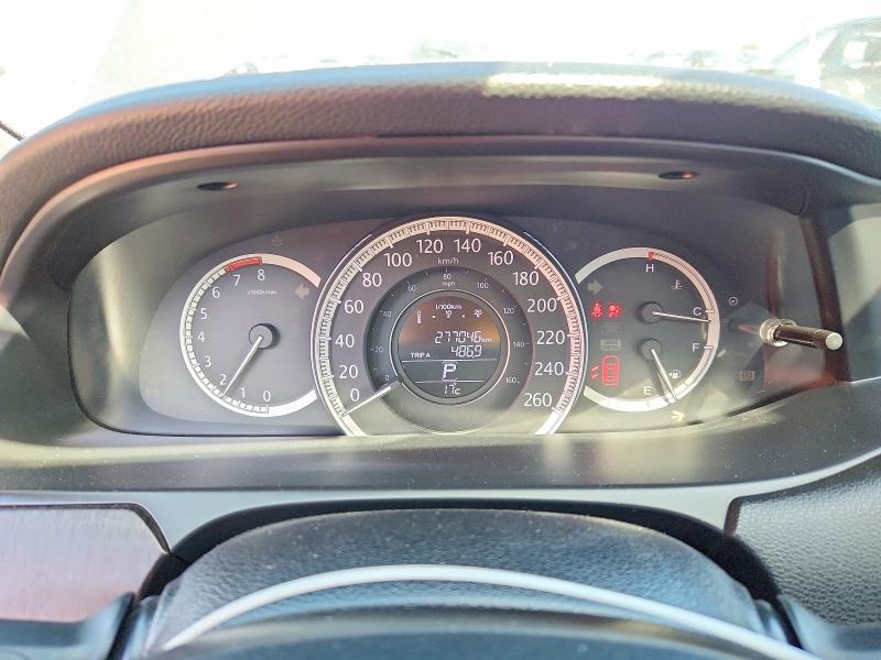 2015 Honda Accord მანქანა იყიდება აუქციონზე, vin: 1HGCR2F85FA801328, აუქციონის ნომერი: 51602316