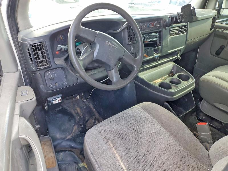 48660426 :رقم المزاد ، 1GTHG352361142548 vin ، 2006 Gmc Savana مزاد بيع