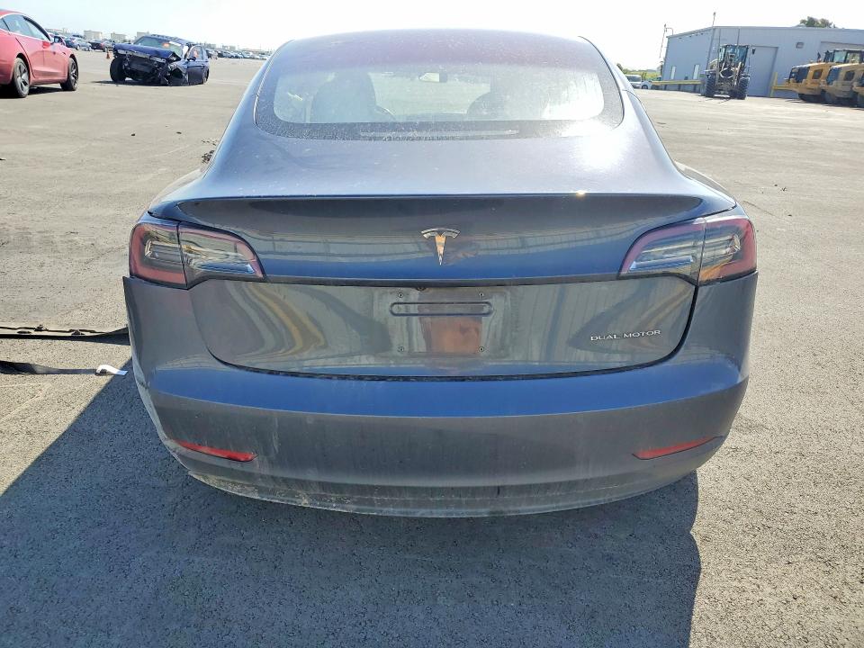 Продаж на аукціоні авто 2018 Tesla Model 3, vin: 5YJ3E1EB0JF182834, номер лоту: 51354446