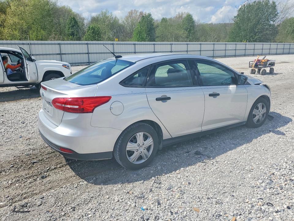 2017 Ford Focus მანქანა იყიდება აუქციონზე, vin: 1FADP3E28HL229759, აუქციონის ნომერი: 48589276