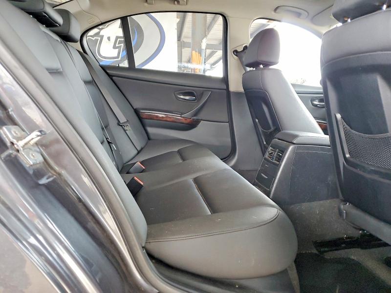 50808166 :رقم المزاد ، WBAVB135X6PT08321 vin ، 2006 Bmw 325 مزاد بيع