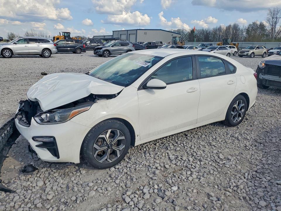 2021 Kia Forte მანქანა იყიდება აუქციონზე, vin: 3KPF24AD8ME365004, აუქციონის ნომერი: 51108056