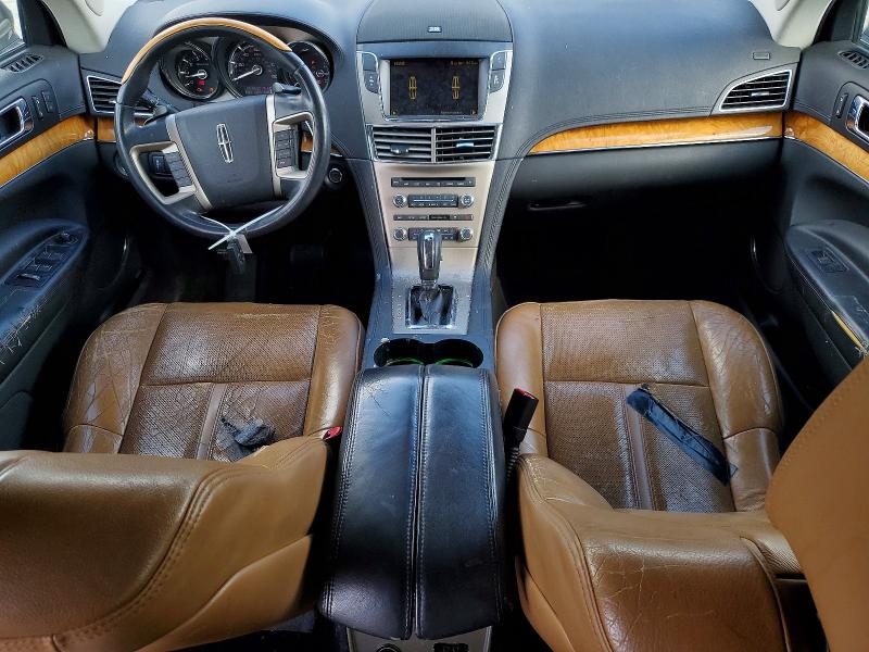 Aukcja sprzedaży 2010 Lincoln Townhouse Mkt, vin: 2LMHJ5AR4ABJ17977, numer aukcji: 50567916