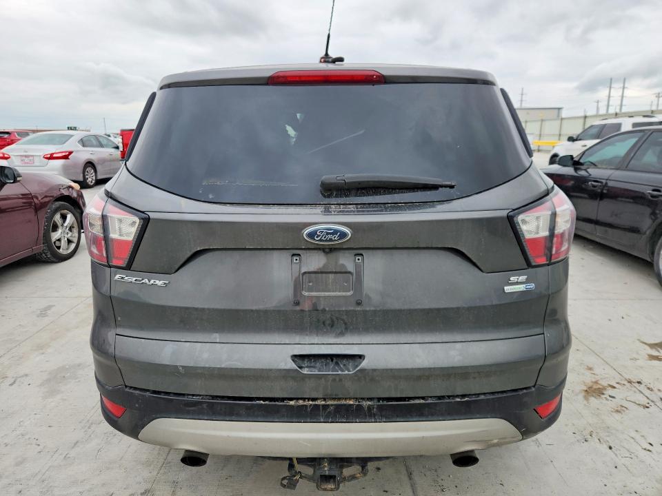 2017 Ford Escape მანქანა იყიდება აუქციონზე, vin: 1FMCU9GD6HUE39542, აუქციონის ნომერი: 49939186