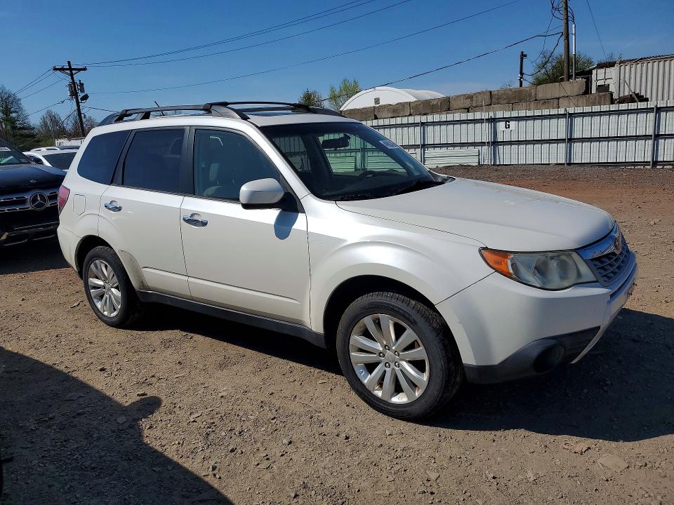 49902436 :رقم المزاد ، JF2SHACC7DH437161 vin ، 2013 Subaru Forester مزاد بيع