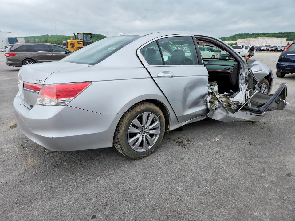 50826526 :رقم المزاد ، 1HGCP3F80CA006128 vin ، 2012 Honda Accord مزاد بيع