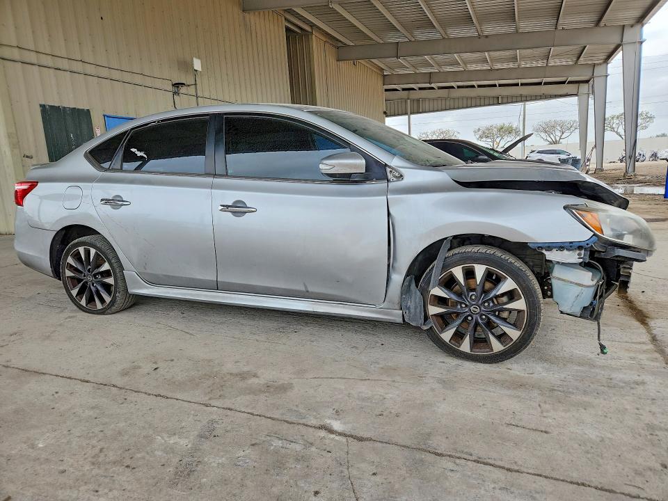 Продажа на аукционе авто 2017 Nissan Sentra, vin: 3N1AB7APXHY343616, номер лота: 48749016