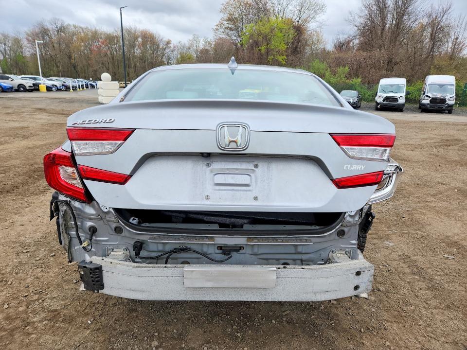 Продаж на аукціоні авто 2018 Honda Accord, vin: 1HGCV1F44JA263930, номер лоту: 50224856