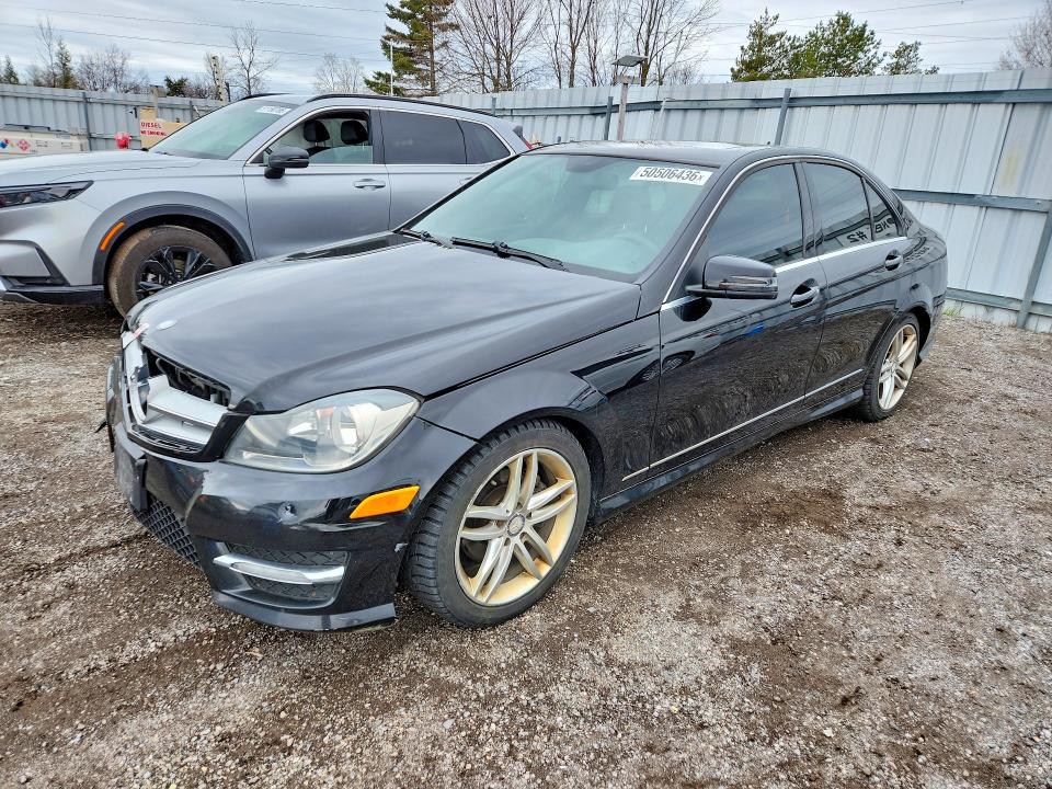 2012 Mercedes-benz C მანქანა იყიდება აუქციონზე, vin: WDDGF8FB7CA689348, აუქციონის ნომერი: 50506436