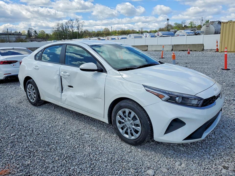 2024 Kia Forte მანქანა იყიდება აუქციონზე, vin: 3KPF24AD7RE826765, აუქციონის ნომერი: 50566736