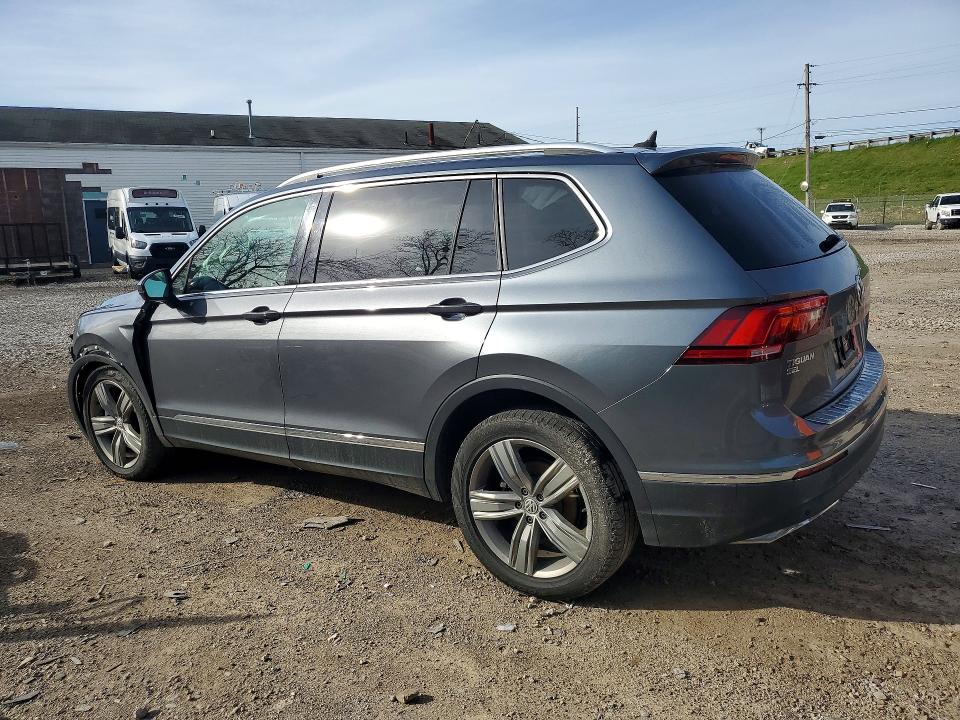Продаж на аукціоні авто 2020 Volkswagen Tiguan, vin: 3VV2B7AX0LM084556, номер лоту: 51211746
