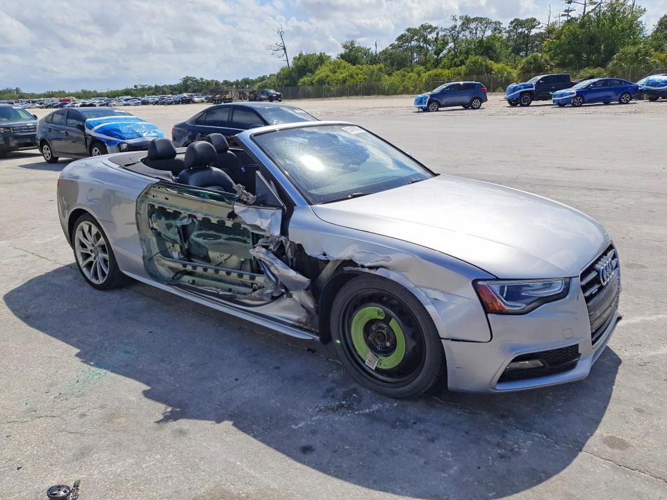 Продажа на аукционе авто 2015 Audi A5, vin: WAUMFAFH6FN010866, номер лота: 51419706