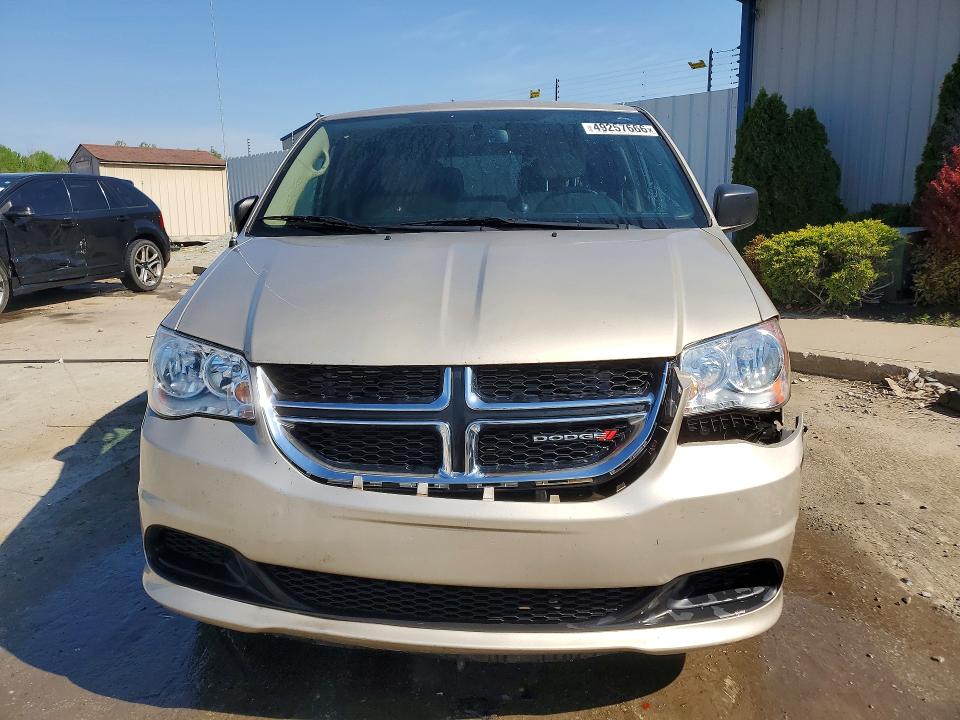 49257666 :رقم المزاد ، 2C4RDGBG9FR599039 vin ، 2015 Dodge Grand Caravan مزاد بيع
