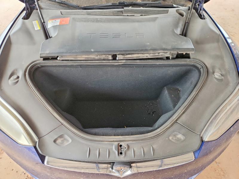 48472876 :رقم المزاد ، 5YJSA1E14HF189536 vin ، 2017 Tesla Model S مزاد بيع