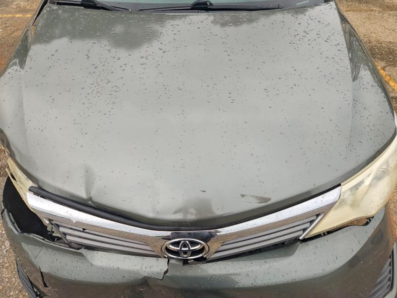 2014 Toyota Camry მანქანა იყიდება აუქციონზე, vin: 4T1BF1FKXEU728555, აუქციონის ნომერი: 51817126