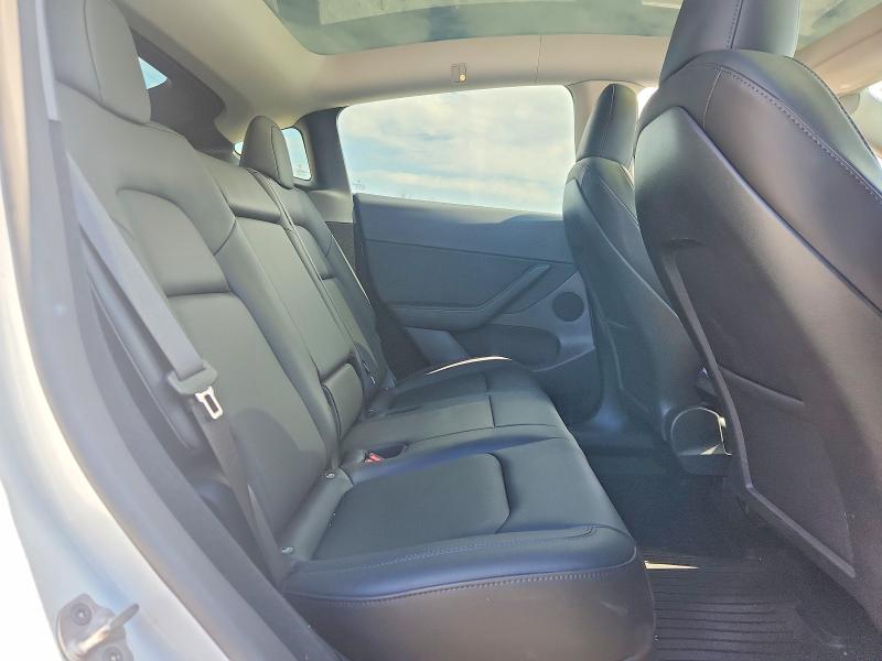 2024 Tesla Model Y მანქანა იყიდება აუქციონზე, vin: 7SAYGDEF0RF034394, აუქციონის ნომერი: 50362316
