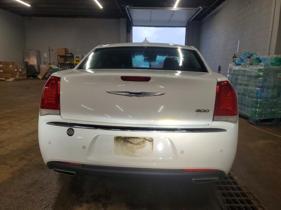 2018 Chrysler 300 მანქანა იყიდება აუქციონზე, vin: 2C3CCAEG0JH319819, აუქციონის ნომერი: 51325746