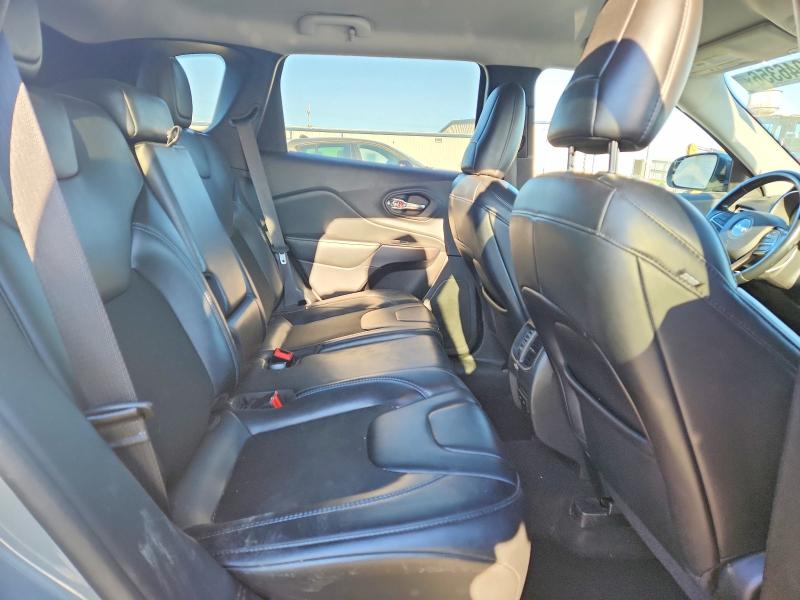 Продаж на аукціоні авто 2020 Jeep Cherokee, vin: 1C4PJLLB8LD585711, номер лоту: 49046356