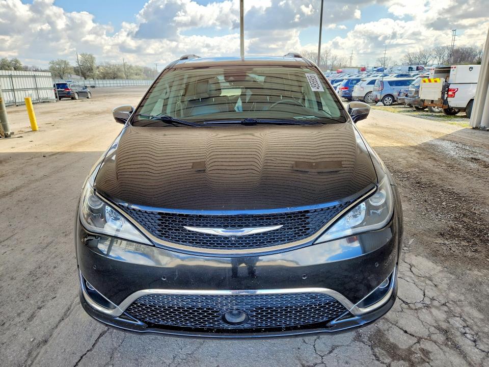 Продажа на аукционе авто 2018 Chrysler Pacifica, vin: 2C4RC1GG1JR226319, номер лота: 48958956
