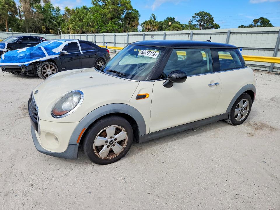 Aukcja sprzedaży 2016 Mini Cooper, vin: WMWXP5C58G3B76544, numer aukcji: 50687416