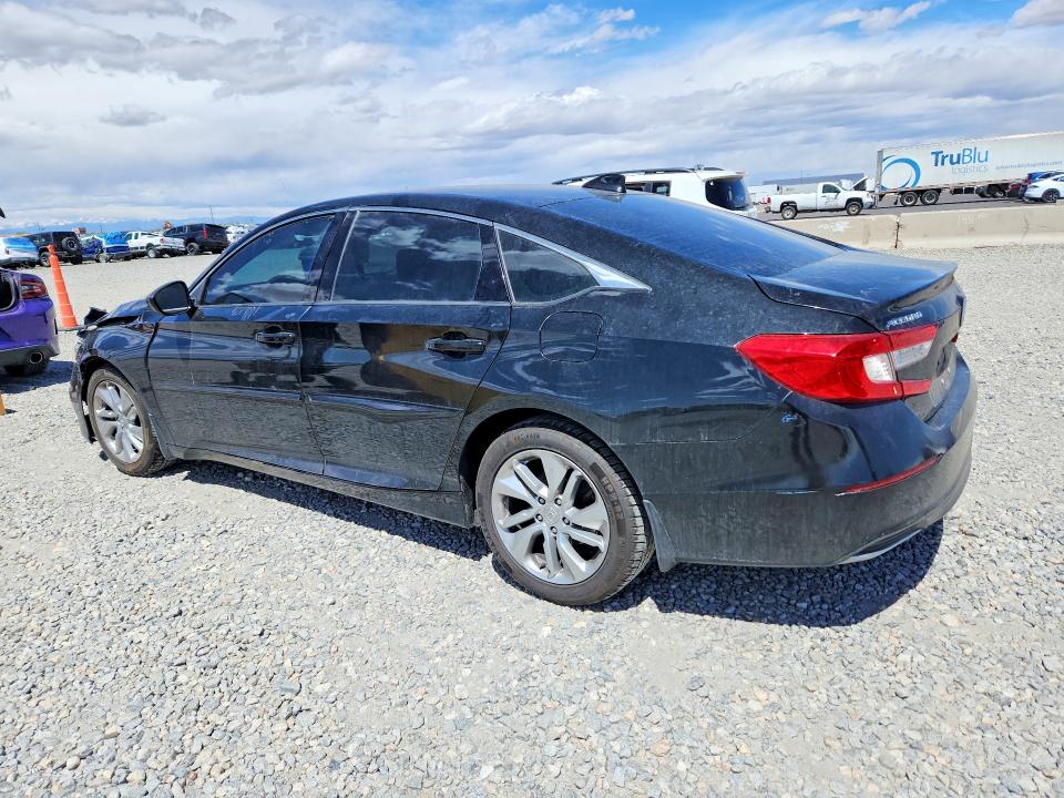 50481666 :رقم المزاد ، 1HGCV1F13JA199305 vin ، 2018 Honda Accord مزاد بيع