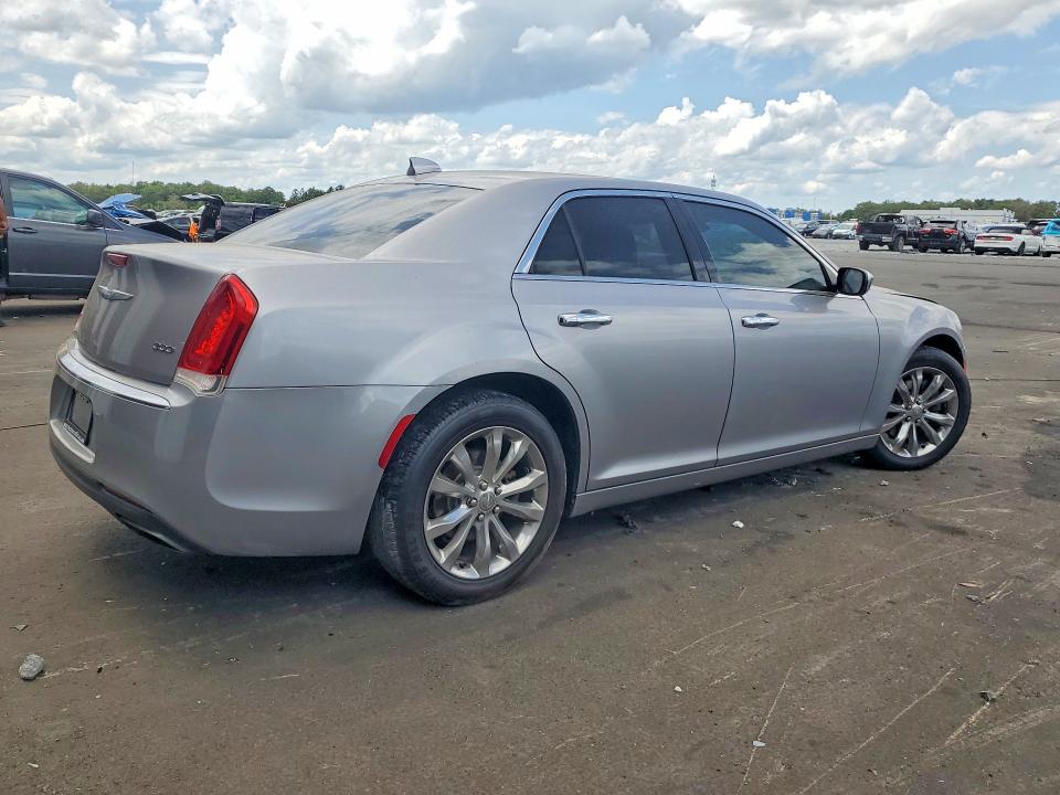 Продажа на аукционе авто 2018 Chrysler 300, vin: 2C3CCAKG1JH177484, номер лота: 51965916